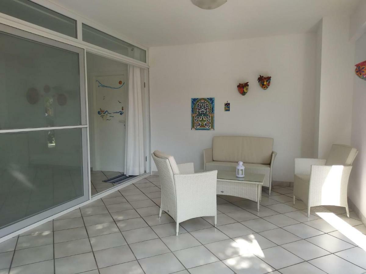 Arcobaleno Hotel Porto Cesareo Exterior photo